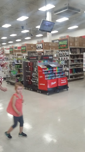 Craft Store «Michaels», reviews and photos, 11400 W Markham St, Little Rock, AR 72211, USA