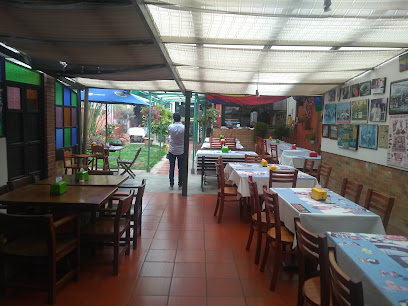 Pepinos Restaurante Parrilla Argentina Pastas y Pi - Cl. 3 #1-50, Mosquera, Cundinamarca, Colombia