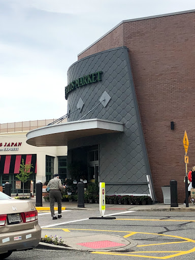 Grocery Store «Whole Foods Market», reviews and photos, 300 Bergen Town Center, Paramus, NJ 07652, USA