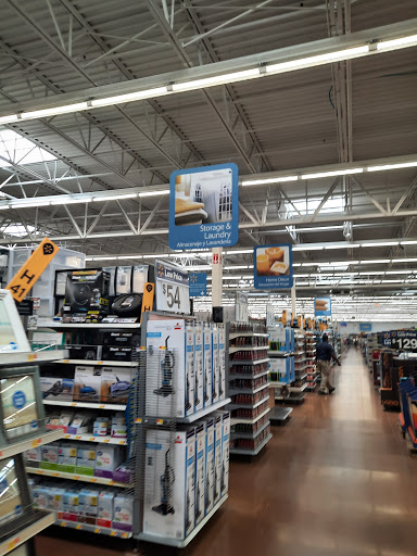 Discount Store «Walmart», reviews and photos, 1555 N Rand Rd, Palatine, IL 60074, USA