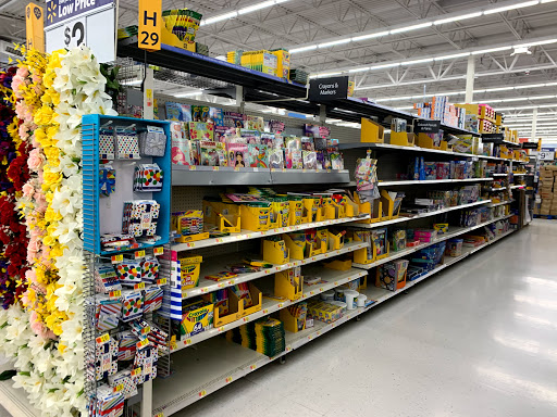 Department Store «Walmart Supercenter», reviews and photos, 2200 Brookmeade Dr, Columbia, TN 38401, USA