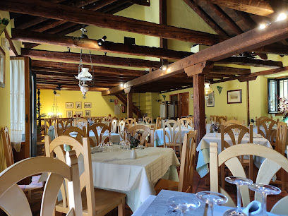 Bar - Restaurante La Panaderia - C. Lecheros, 9, 40100 Real Sitio de San Ildefonso, Segovia, Spain