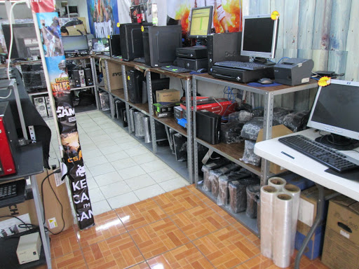 Tienda de accesorios para computadoras Culiacán Rosales