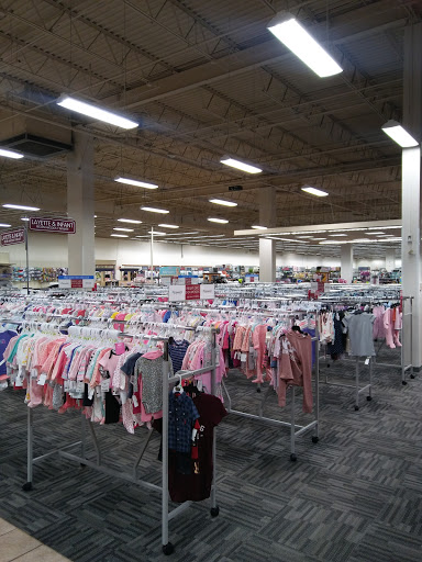 Clothing Store «Burlington Coat Factory», reviews and photos, 940 Silver Ln, East Hartford, CT 06118, USA
