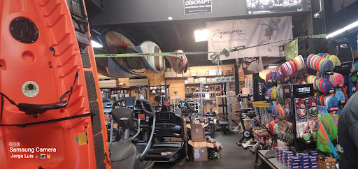 Sporting Goods Store «Play It Again Sports - Mount Pleasant», reviews and photos, 1035 Johnnie Dodds Blvd, Mt Pleasant, SC 29464, USA