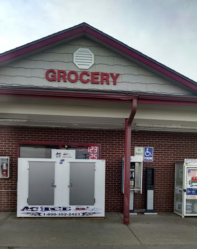 Grocery Store «Lochbuie Grocery», reviews and photos, 100 Co Rd 37, Brighton, CO 80603, USA