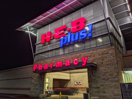 Grocery Store «H-E-B plus!», reviews and photos, 420 W Bandera Rd, Boerne, TX 78006, USA