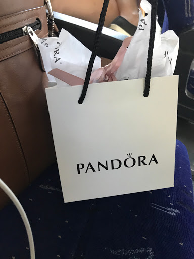 Jeweler «PANDORA By Ben Bridge Jeweler», reviews and photos, 272 Los Cerritos Center, Cerritos, CA 90703, USA