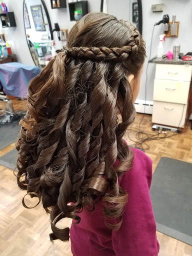 Hair Salon «Eclipse Unisex Hair Salon», reviews and photos, 2704 Fairfield Ave, Bridgeport, CT 06605, USA