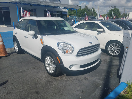 Used Car Dealer «Auto Trust USA», reviews and photos, 18900 NW 2nd Ave, Miami, FL 33169, USA