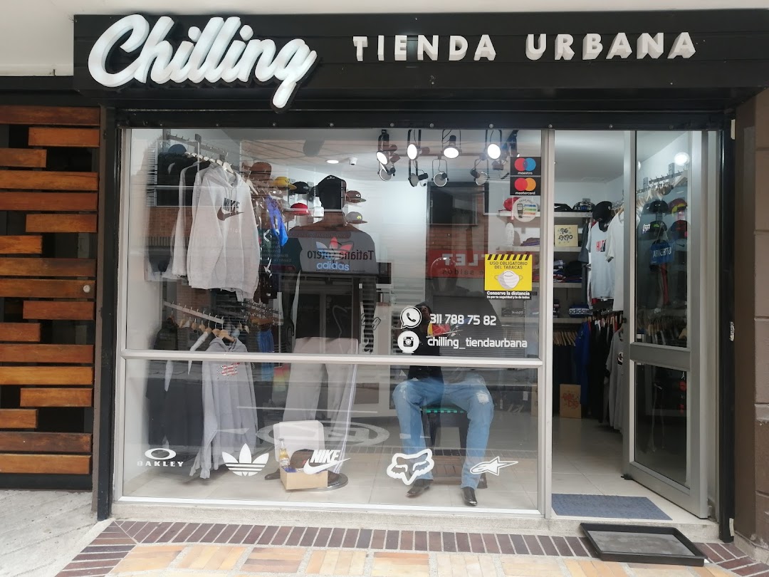 CHILLING TIENDA URBANA