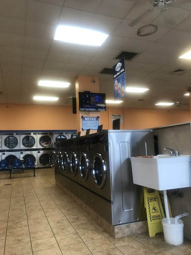 Laundromat «SuperSuds», reviews and photos, 900 S Franklin St, Wilmington, DE 19805, USA