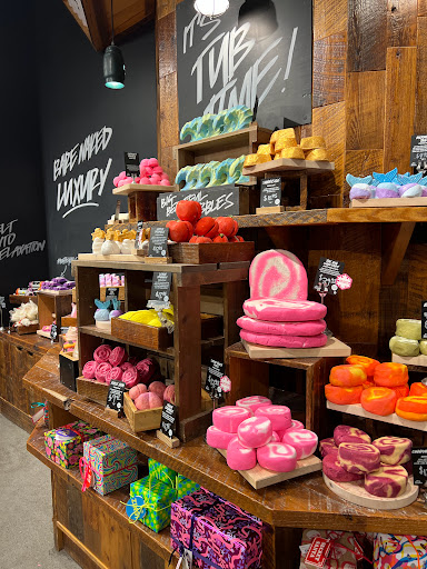 Cosmetics Store «Lush», reviews and photos, 3195 28th St SE, Kentwood, MI 49512, USA