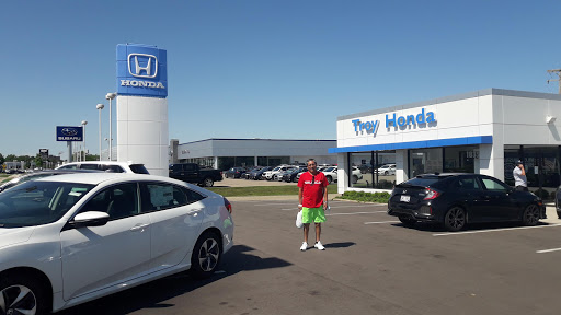 Honda Dealer «Troy Honda», reviews and photos, 1835 Maplelawn Dr, Troy, MI 48084, USA