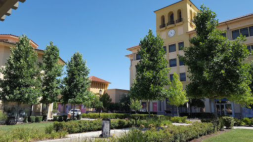 Clothing Store «H&M», reviews and photos, 410 Palladio Pkwy, Folsom, CA 95630, USA