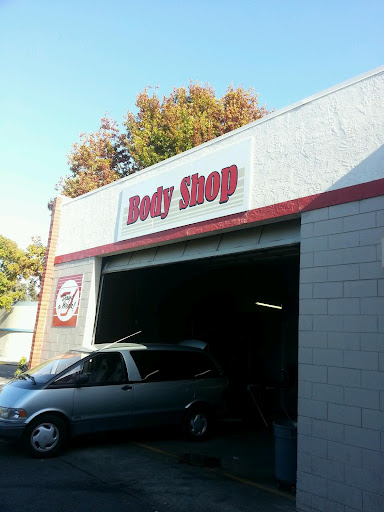 Auto Repair Shop «El Cerrito Tires & Auto Body», reviews and photos, 578 Cleveland Ave, Albany, CA 94710, USA