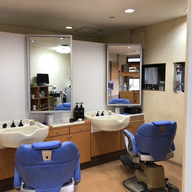 HAIRSALON UCHIYAMA