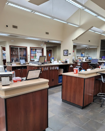 BioLife Plasma Services, 101 Lake Pointe Dr, Oshkosh, WI 54904, Blood Donation Center