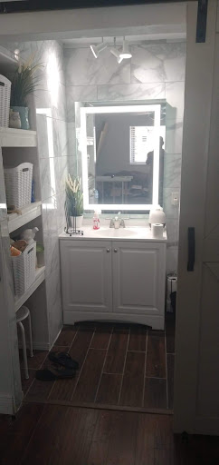 Furniture Store «The Liquidation Guys», reviews and photos, 15125 Interstate 35 Frontage Rd, Selma, TX 78154, USA