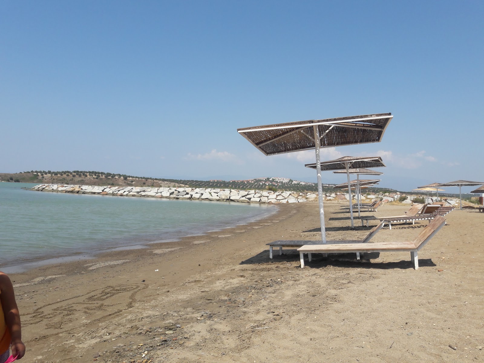 Ayla Hanim beach的照片 带有碧绿色纯水表面
