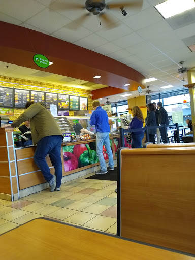 Restaurant «SUBWAY®Restaurants», reviews and photos, 1127 Broadway Street, Salem, OR 97302, USA
