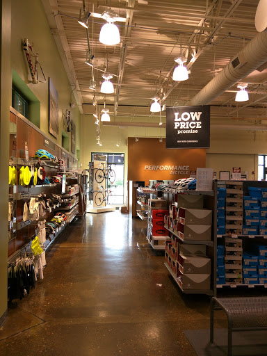 Bicycle Store «Performance Bicycle», reviews and photos, 2830 S Highland Ave, Lombard, IL 60148, USA