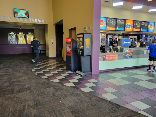 Movie Theater «Regal Cinemas Noblesville 10», reviews and photos, 10075 Town and Country Blvd, Noblesville, IN 46060, USA