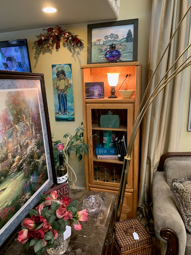 Thrift Store «Twice As Nice-Pottstown», reviews and photos, 233 E High St, Pottstown, PA 19464, USA