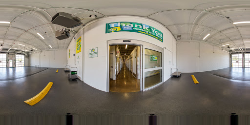 Self-Storage Facility «Metro Self Storage», reviews and photos, 2021 Waukegan Rd, Deerfield, IL 60015, USA