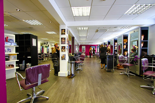 LHAA Borehamwood: Hairdressing & Barbering Courses in Hertfordshire