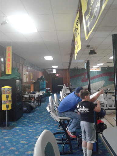 Bowling Alley «MacDade Bowl», reviews and photos, 2105 MacDade Boulevard, Holmes, PA 19043, USA