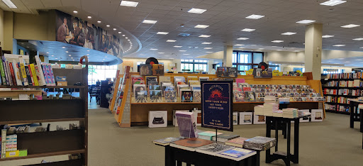 Book Store «Barnes & Noble», reviews and photos, 4601 Montgomery Hwy, Dothan, AL 36303, USA