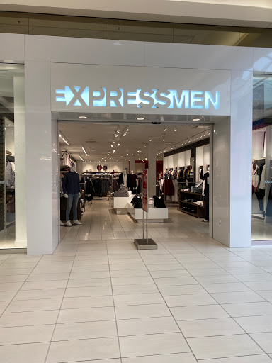 Clothing Store «Express», reviews and photos, 4360 Belden Village St NW, Canton, OH 44718, USA