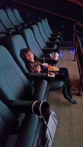 Movie Theater «York Theatre: Classic Cinemas», reviews and photos, 150 N York St, Elmhurst, IL 60126, USA