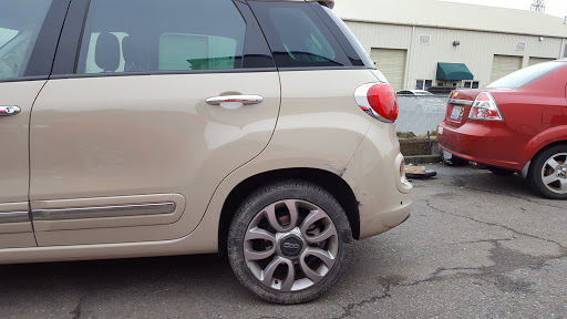 Auto Body Shop «Northwest Auto Body, LLC», reviews and photos, 4615 NE Minnehaha St, Vancouver, WA 98661, USA