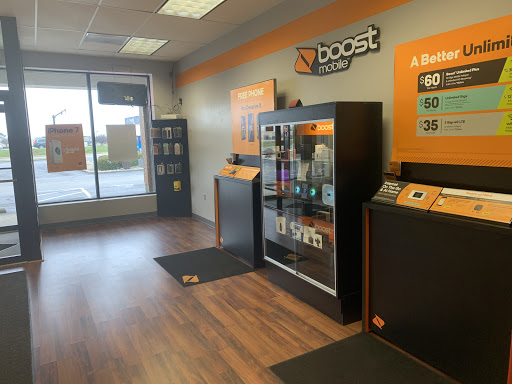 Telecommunications Service Provider «Boost Mobile Store by SN Wireless», reviews and photos, 200 N Springboro Pike, Dayton, OH 45459, USA