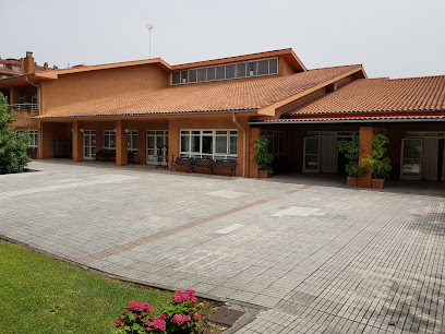 Centro de día para Mayores Dependientes y Centro Social de Personas Mayores El Llano - Gijón