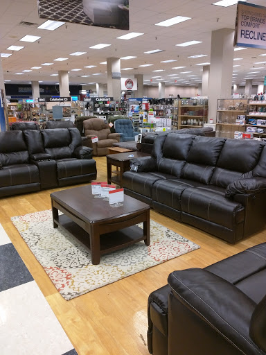 Department Store «Sears», reviews and photos, 5200 S 76th St, Greendale, WI 53129, USA