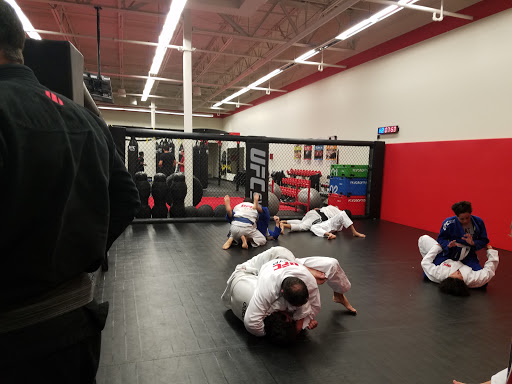 Boxing Gym «UFC GYM Orlando», reviews and photos, 7649 W Colonial Dr Suite 130, Orlando, FL 32818, USA