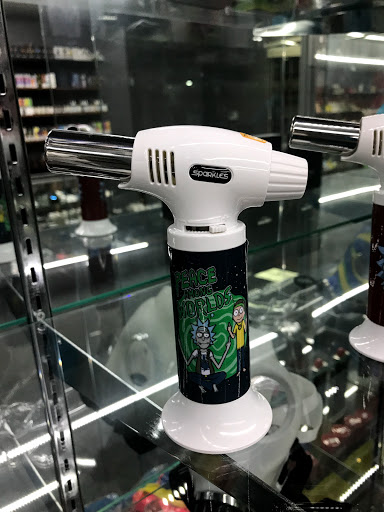 Vaporizer Store «Still Smokin Smoke Shop & Vape Bar», reviews and photos, 6359 Westheimer Rd, Houston, TX 77057, USA