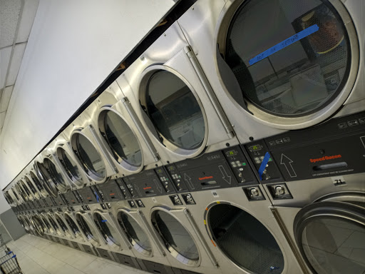 Laundromat «Elk Grove Launderland», reviews and photos, 8767 Elk Grove Blvd, Elk Grove, CA 95624, USA