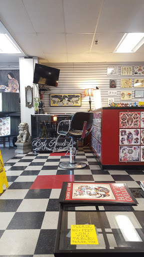 Tattoo Shop «About Time Tattoo and Body Piercing», reviews and photos, 295 Daniel Webster Hwy #4b, Nashua, NH 03060, USA