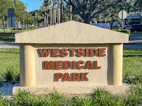 MedX Chiropractic and Injury Center - Dr. Lee Perdeck - Photo 5 - Car repair in Plantation, FL, Fort Lauderdale