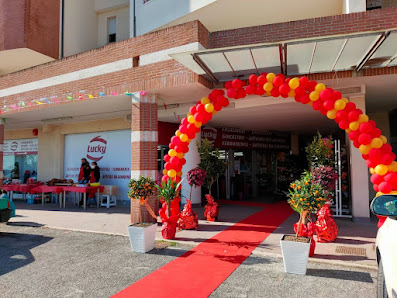 LUCKY Italia, Provincia di Teramo, Nereto, Viale Europa, LUCKY邮政编码: 64015