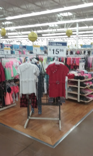 Department Store «Walmart Supercenter», reviews and photos, 508 10th St E, Palmetto, FL 34221, USA