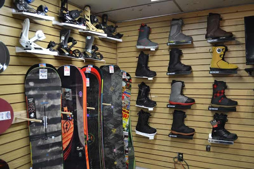 Hot Tub Store «Pelican Leisure Sports», reviews and photos, 1230 N West End Blvd, Quakertown, PA 18951, USA