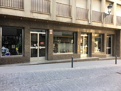 Prieto Hermanos, Aguilar Calle Mercaderes, 2, 14920 Aguilar de la Frontera, Córdoba, España