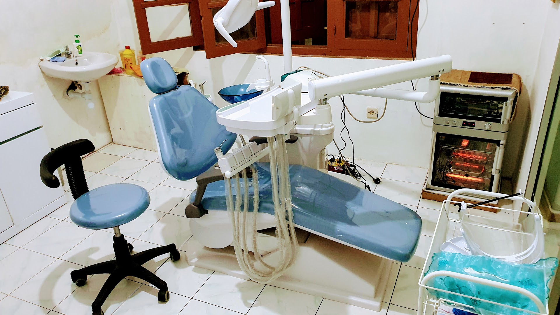 Gambar Praktik Dokter Gigi Drg.yuli Tri Wijayanti Atau Hadid Dental