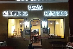 Las Chuecas Empanadas y Restaurante image