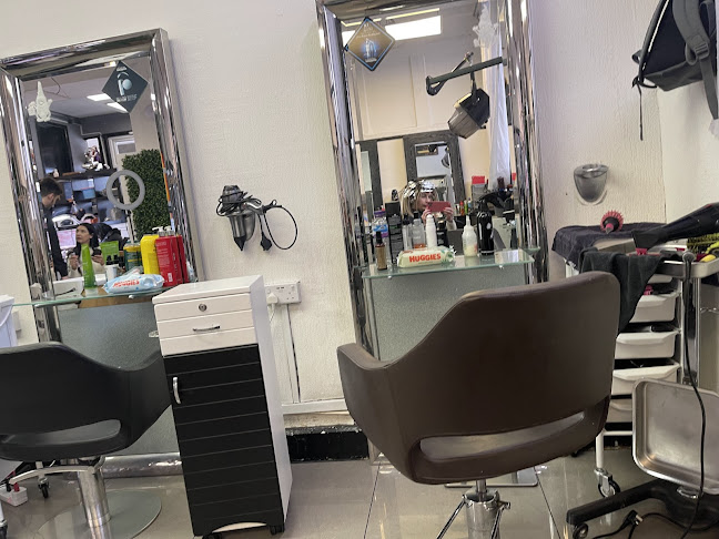 Brazilian UK Hair Salon - Hairdressers in Elephant & Castle